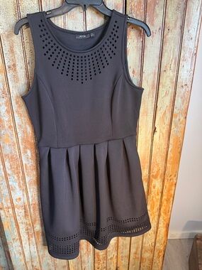 Apt. 9 Black Sleeveless Laser-Cut Pleated Mini Dress